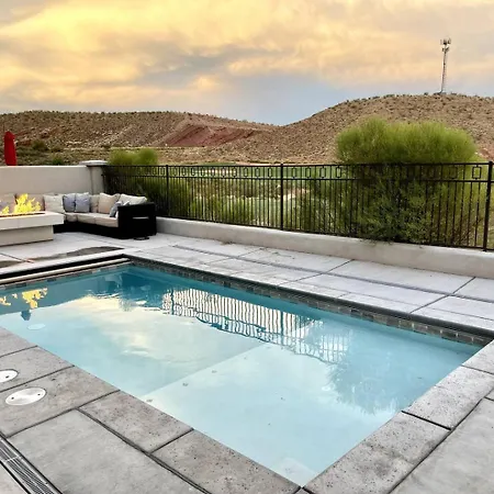 Private Pool & Hot Tub - Rooftop Lounge -Near Zion